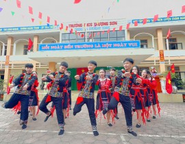 z724280344Hội diễn văn nghệ4221-a8cbbe5ae4387e32b245e382a51a3a82.jpg